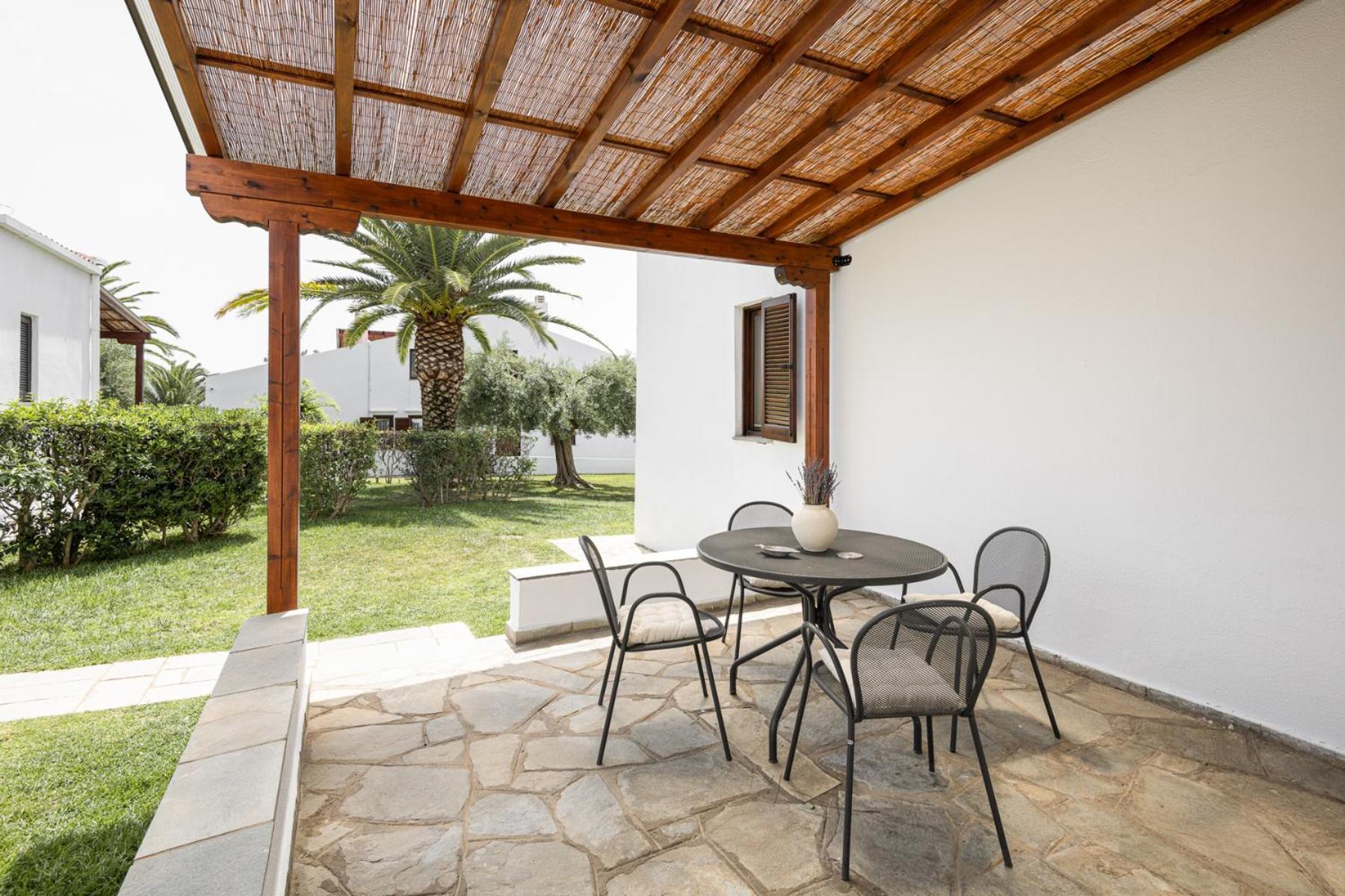 Trikorfo Beach Gerakini Exterior photo
