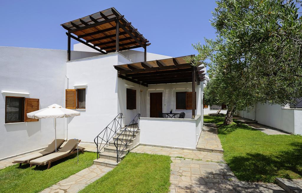 Trikorfo Beach Gerakini Exterior photo